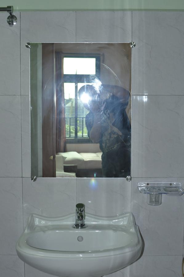 Chief Guest House Āīzawl 외부 사진